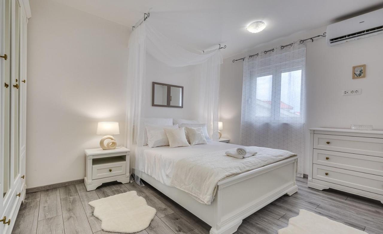 Oliva Vallis Zadar